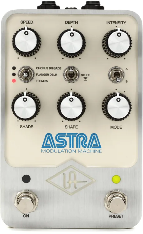 UAFX Astra Modulation Pedal